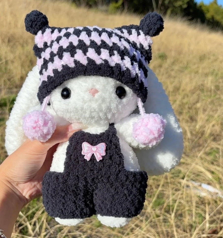 Lola Bunny with Beanie